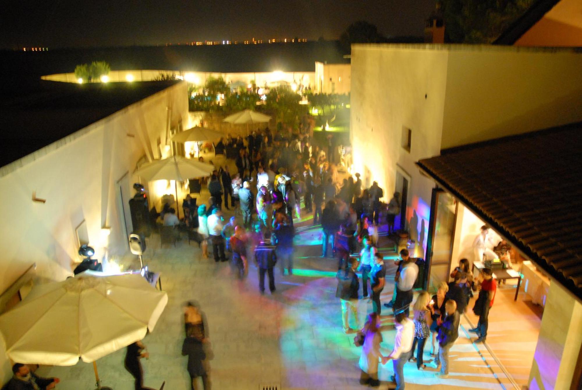 Masseria Li Campi Cavallino di Lecce Exterior photo